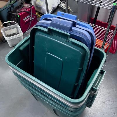 Group 1 of 5 - 18 Gallon Rough Neck Totes