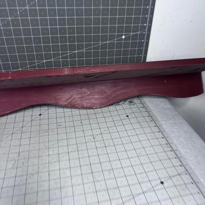 Scalloped Edge Shelf RED 