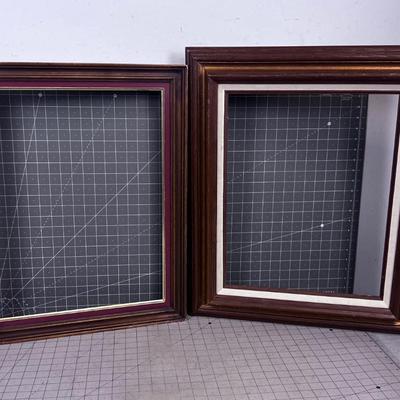 2 Picture Frames