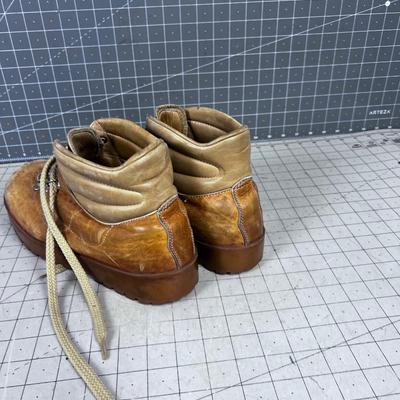 Vintage GARMONT Gum Sole Hiking Boots