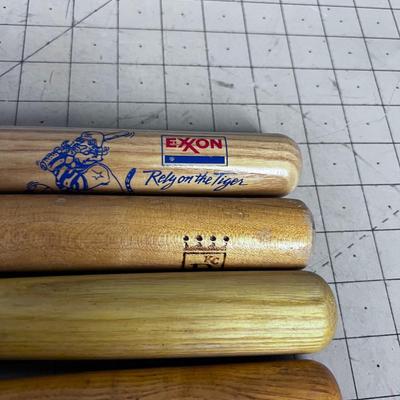 5 Souvenir Bats Miniature
