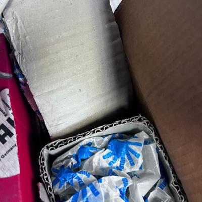 ( 4) 1972 to 1980 Mercedes Benz Pistons, NEW 