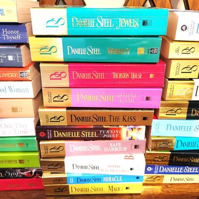 Danielle Steel Book Collection