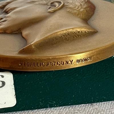 JOHN F. KENNEDY Center For The Performing Arts Medal 1971