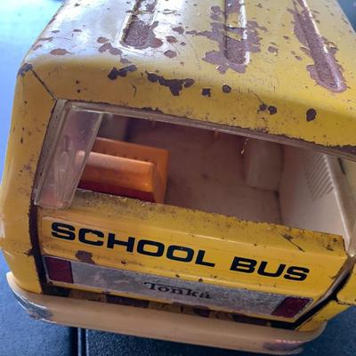 Vintage Tonka School Bus