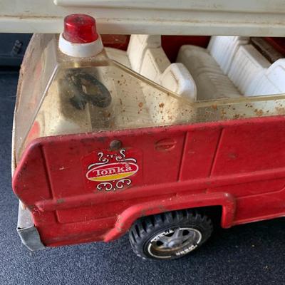 Vintage Tonka Hook & Ladder Fire Truck