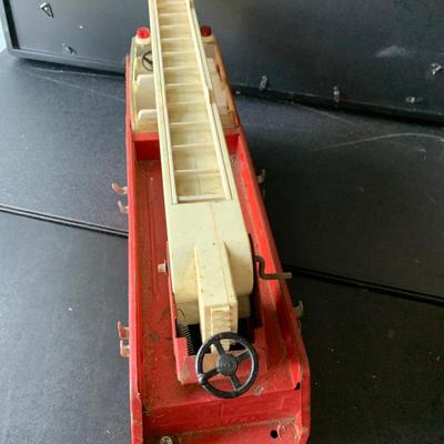 Vintage Tonka Hook & Ladder Fire Truck