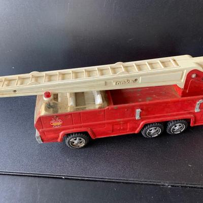 Vintage Tonka Hook & Ladder Fire Truck