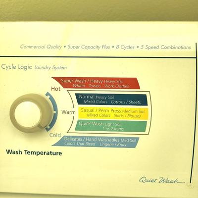 Whirlpool Commerical Quality Ultimate Care 2 Electric Washer and Dryer Set With Book Manuels