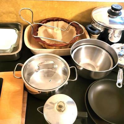Kitchenware Lot #2
