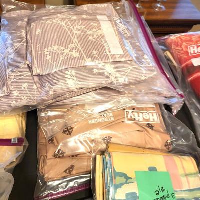 Table Linen Lot