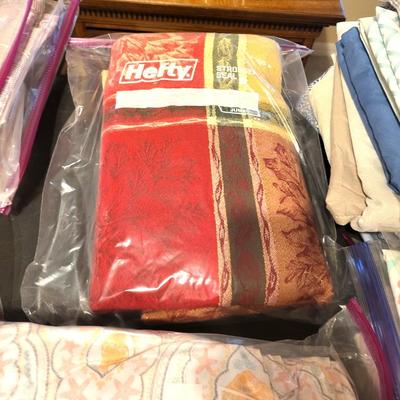 Table Linen Lot