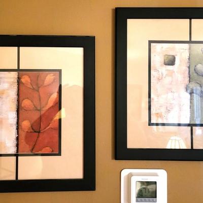 2 Pieces of Framed Wall Decor