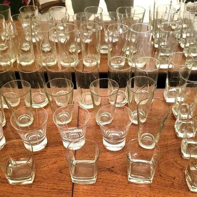 34 Pieces of Glassware Lot