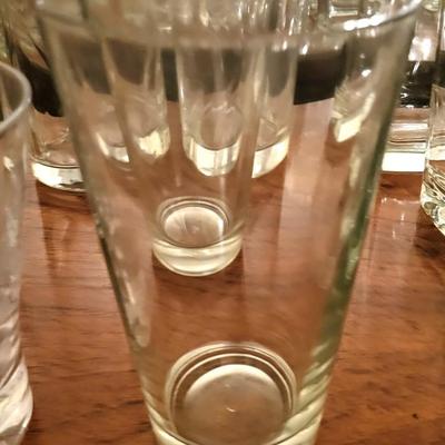 34 Pieces of Glassware Lot