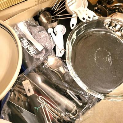 Kitchen Platter Lot