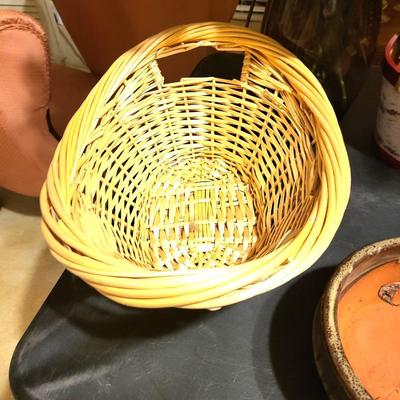 Pot/Basket Lot