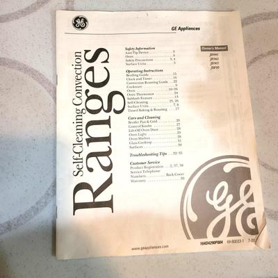 Stove/Microwave Combination Lot with Manuels