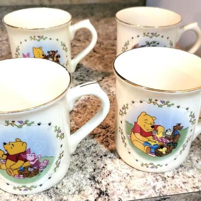 4 Lenox " Winnie the Pooh " Mugs