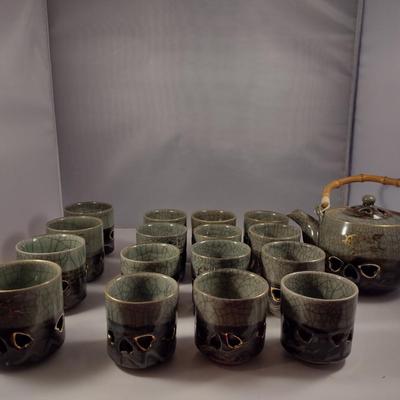 Glazed Japanese Ceramic Tea Pot with Cups