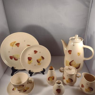 Vintage Vernon's Dinnerware- Sherwood Pattern- Approx 42 Pieces