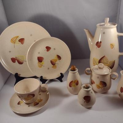 Vintage Vernon's Dinnerware- Sherwood Pattern- Approx 42 Pieces