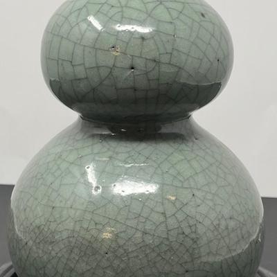 Antique Chinese Double â€“ Gourd Vase with Crackle