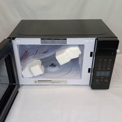 Brand New Comfee Microwave Oven
