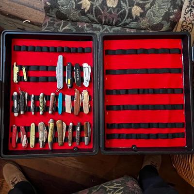 1289 Case of Assorted Pocket Knives & Advertised Knives