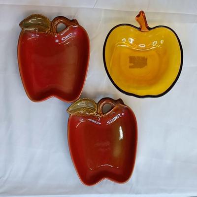 Mixed Lot of Apple Decor