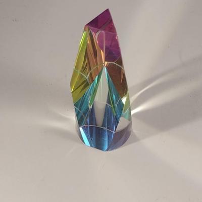 Vitrail Crystal Paper Weight