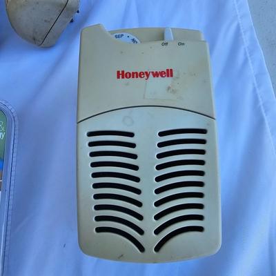 Extension Cords, Power Strips & More (G-JS)