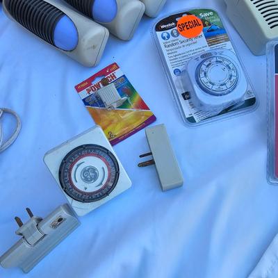 Extension Cords, Power Strips & More (G-JS)