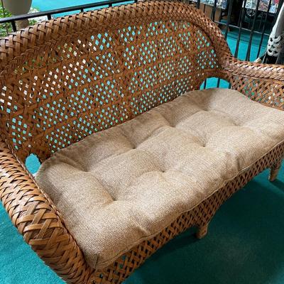Wicker Loveseat with 2 cushions