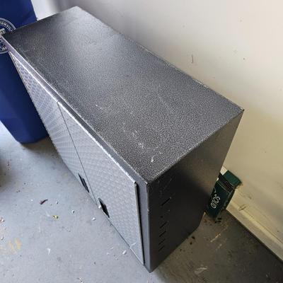 Gladiator Locking Storage Cabinet (G-JS)