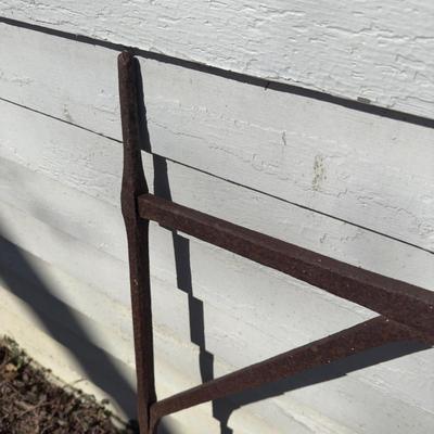 O 1120 Antique Wrought Iron Sign Holder Mount