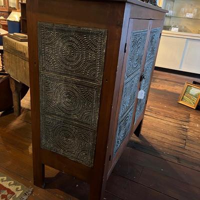 981 Antique Wooden Pie Safe Cabinet