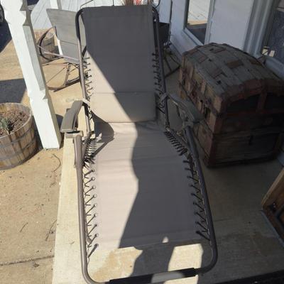 O 1134 Zero Gravity Lounge Chair