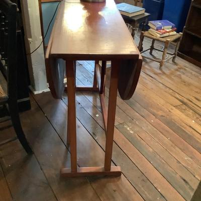 992 Vintage Cherry Dropleaf Table