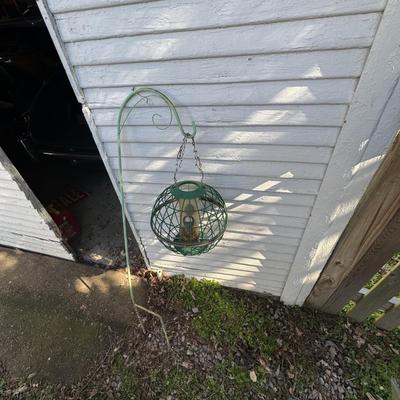 O Two Shepard Hooks With Bird Feeders