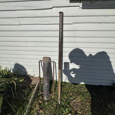 O 1147 Metal Post Driver With Iron Spike