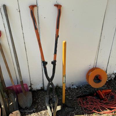 O 1153 One Rigid Posthole Digger & One True Temper Tamper