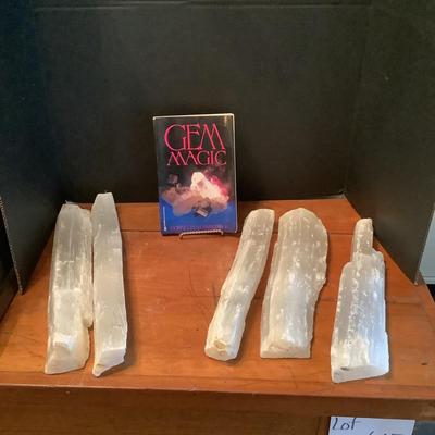 1012 Lot of 5 Selonite Mineral Logs with Gem Book for Cleansing / Energy