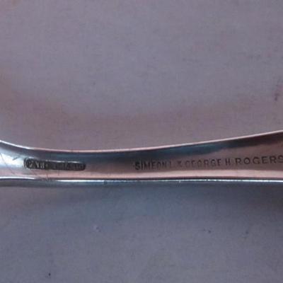 4 Antique Silverplate Fancy Butter Knife/Spreaders