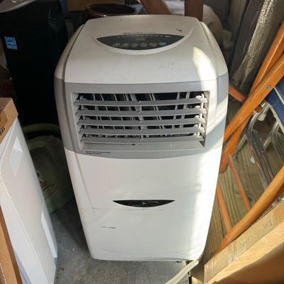 W 1163 Boston Products Dehumidifier