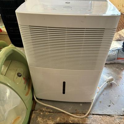 W 1166 General Electric Dehumidifier #1