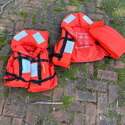 O 1173 Set of Two Stearns Life Vests