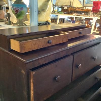 1074 Antique Empire Gentleman's Dresser