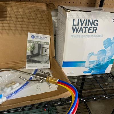 Super Hydrating Detoxifying Ionized Water System with Faucet - Never Used