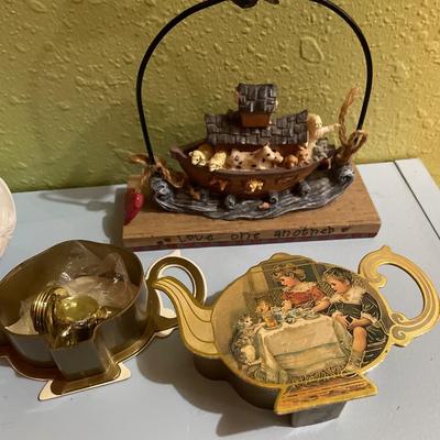 Mini tea set, angel heart & more